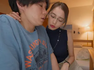 [91 Ông Trần] Hẹn hò với một cô gái cao ráo, gợi cảm, mặc quần jeans và quần áo trắng. Sau khi cởi hết đồ, tôi không ngờ cô gái này lại gầy và yếu thế, nhưng bộ ngực và mông của cô ấy lại thực sự to và săn chắc. Địt mạnh và sâu...